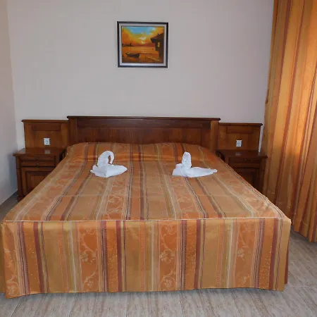 Готель Beroe 3*